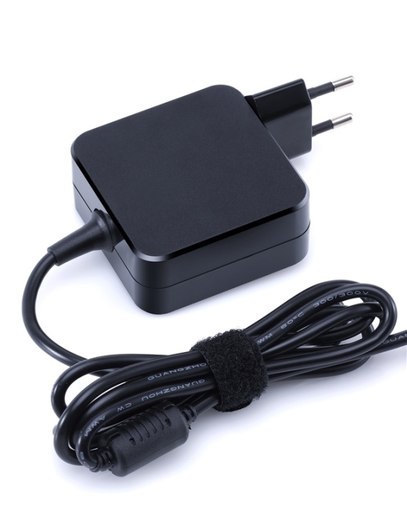 AC-adapter for Asus 19V 2,37A 45W, 4,0×1,35 v:8159347 AC-adapter for Asus 19V 2,37A 45W, 4,0×1,35 v:8159347