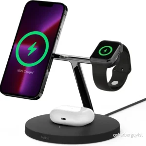 Belkin BoostCharge Pro 3-i-1 trådløs ladestasjon med MagSafe, svart v:3843792 Belkin BoostCharge Pro 3-i-1 trådløs ladestasjon med MagSafe, svart v:3843792