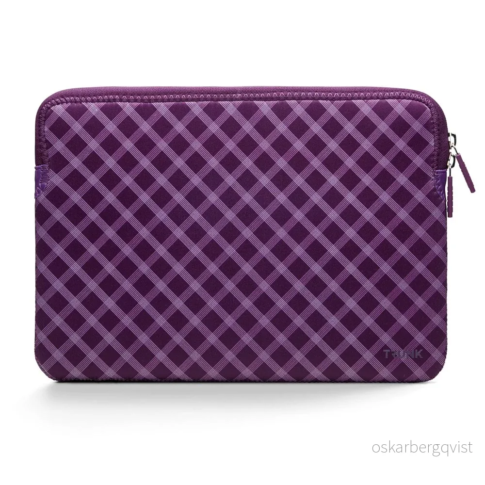 Trunk Neoprene Sleeve for MacBook 13" (30.5 x 21.5 x 1.5 cm) – Medium v:9208066 Trunk Neoprene Sleeve for MacBook 13" (30.5 x 21.5 x 1.5 cm) – Medium v:9208066