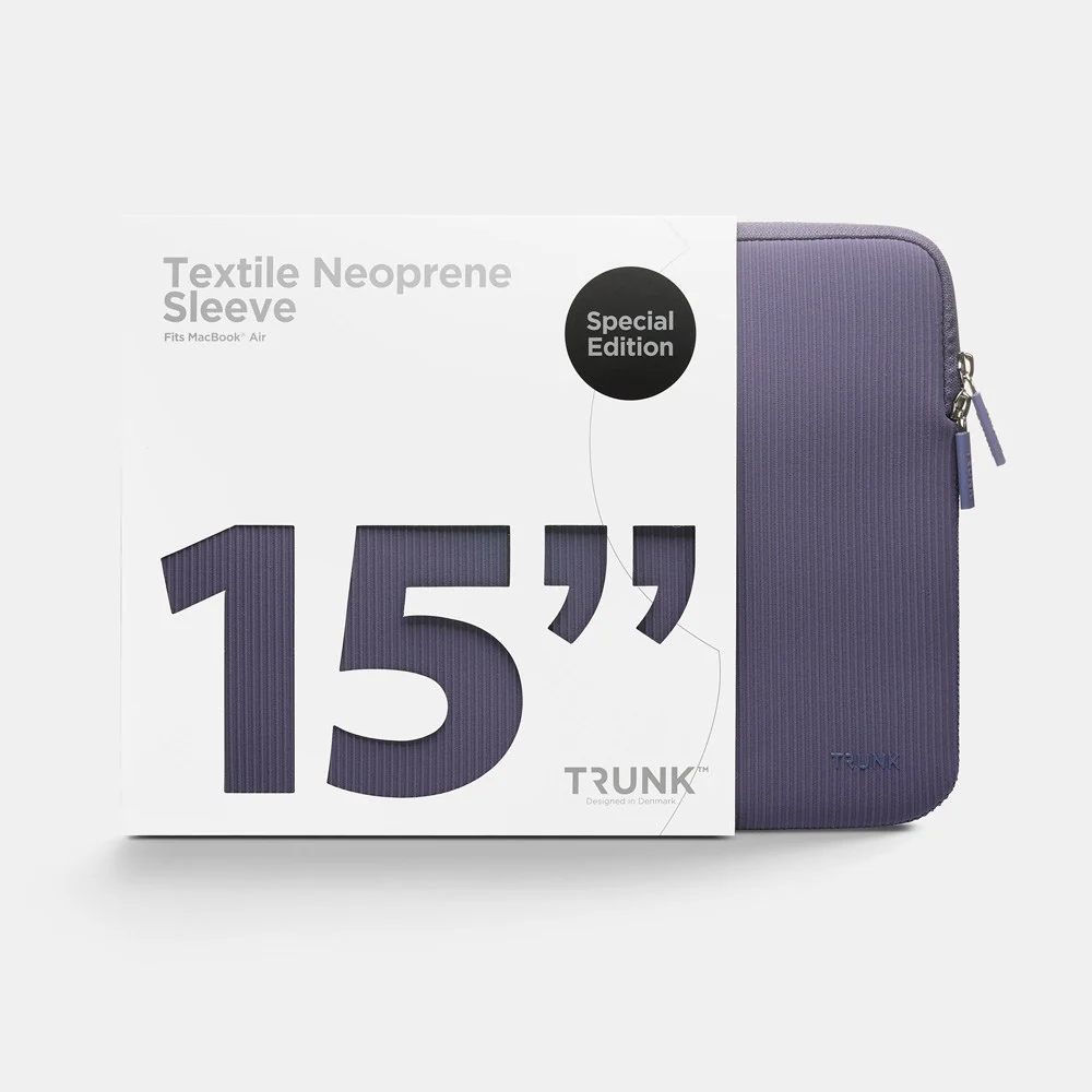 TRUNK 15" MacBook Air Ribbed Velvet Sleeve – Lilla v:8878096 TRUNK 15" MacBook Air Ribbed Velvet Sleeve – Lilla v:8878096