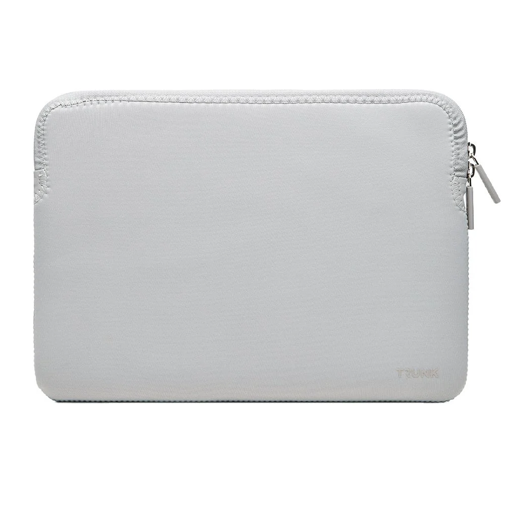 Trunk Neopren Sleeve for MacBook 14" (32,8 x 23,5 x 2 cm) – Silver Clo v:8143351 Trunk Neopren Sleeve for MacBook 14" (32,8 x 23,5 x 2 cm) – Silver Clo v:8143351